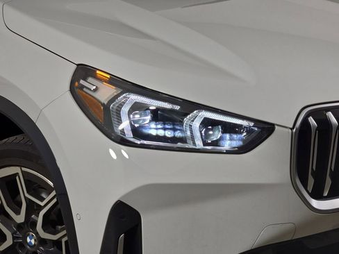 Certified 2023 BMW X1 xDrive28i w/ Convenience Package image 36