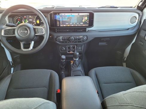 Certified 2025 Jeep Wrangler Sahara 4xe image 6