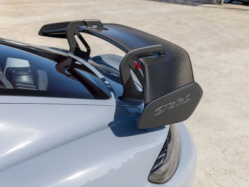 Certified 2025 Porsche 718 Cayman GT4 RS RWD image 28