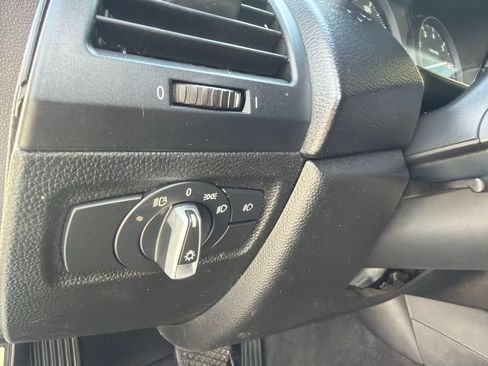 Used 2013 BMW 128i Convertible RWD image 15