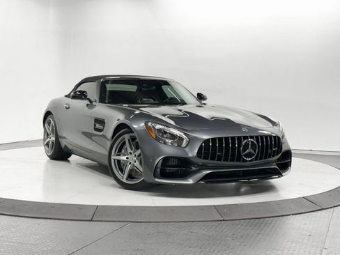 Used 2019 Mercedes-Benz AMG GT Roadster image 1