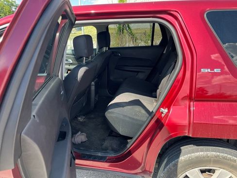 Used 2011 GMC Terrain SLE FWD image 9