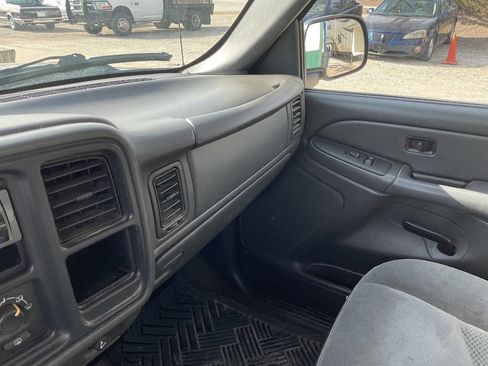 Used 2006 Chevrolet Silverado 1500 LT w/ Light Duty Power Package image 14