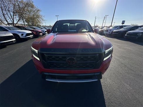 Used 2023 Nissan Frontier PRO-4X w/ Pro-4X Premium Package image 26