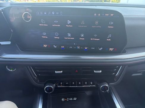 Used 2025 Chevrolet Suburban RST w/ Comfort Package AWD/4WD image 22