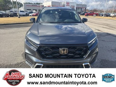 Used 2025 Honda CR-V Sport Touring image 8