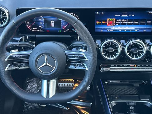 Certified 2025 Mercedes-Benz GLA 250 4MATIC image 14