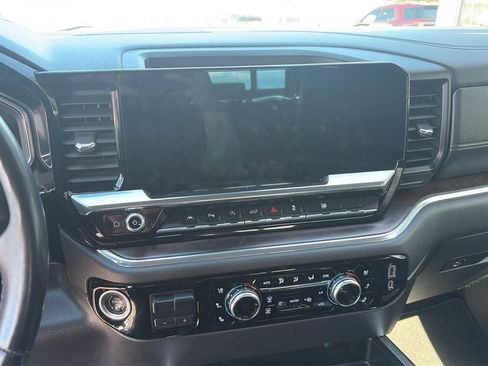 Used 2023 GMC Sierra 1500 SLT w/ SLT Premium Plus Package AWD/4WD image 15