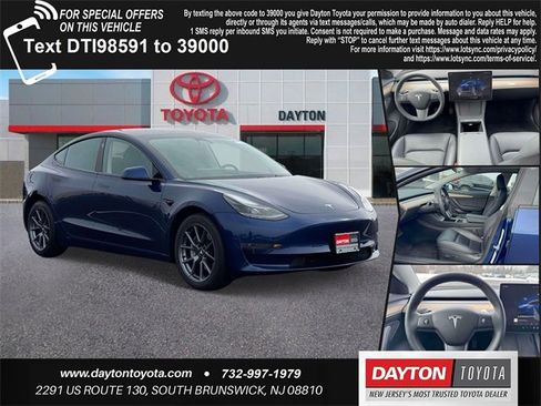 Used 2023 Tesla Model 3 Standard Range image 1