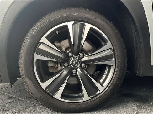 Used 2019 Lexus UX 250h w/ Accessory Package 2 AWD/4WD image 34