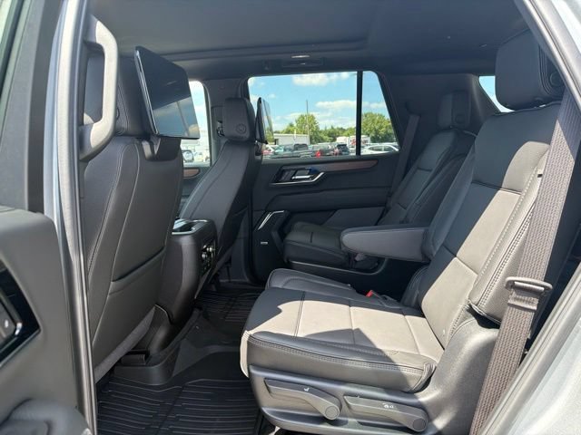 New 2026 GMC Yukon Denali w/ Denali Reserve Package AWD/4WD image 31