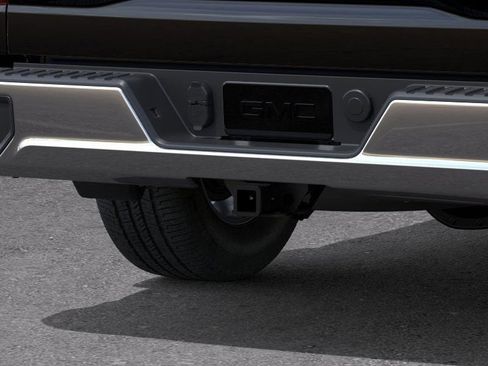 New 2026 GMC Sierra 1500 SLE w/ Max Trailering Package image 14