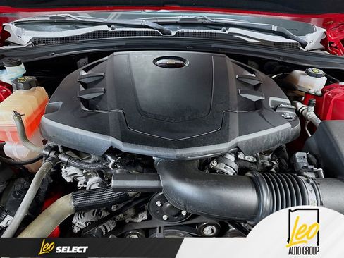 Used 2021 Chevrolet Camaro LT w/ RS Package image 28