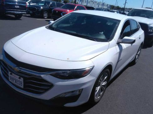 Used 2024 Chevrolet Malibu LT FWD image 1