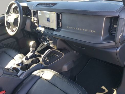New 2025 Ford Bronco Badlands image 43