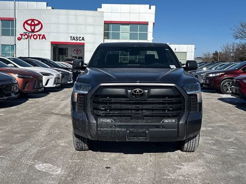 Used 2025 Toyota Tundra SR5 image 2