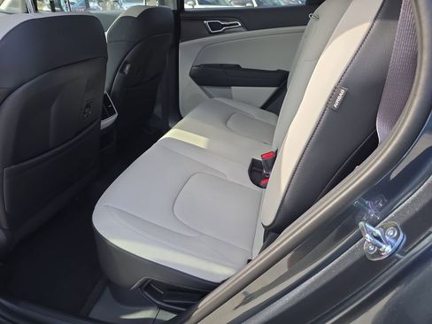 New 2026 Kia Sportage EX AWD/4WD image 17