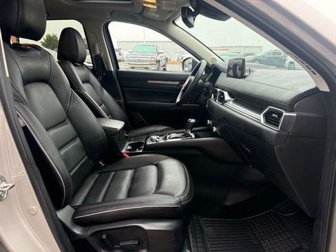 Used 2025 MAZDA CX-5 AWD 2.5 S w/ Preferred Package image 3