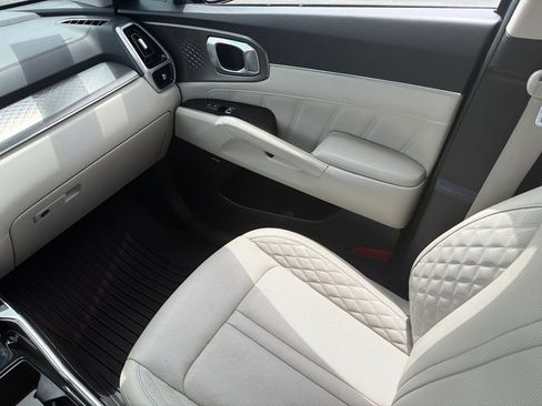 Used 2022 Kia Sorento SX FWD image 19