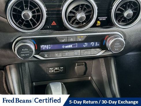 Used 2021 Nissan Sentra SR w/ SR Premium Package image 26