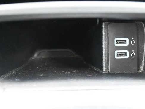 Used 2017 Ford Edge SEL w/ Equipment Group 201A AWD/4WD image 30