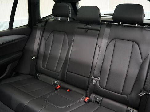 Used 2022 BMW X3 sDrive30i RWD image 33