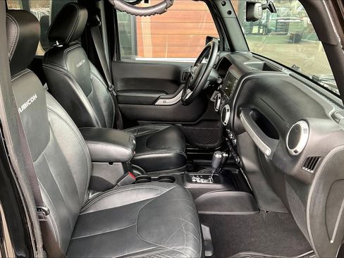 Used 2016 Jeep Wrangler Unlimited Rubicon image 20