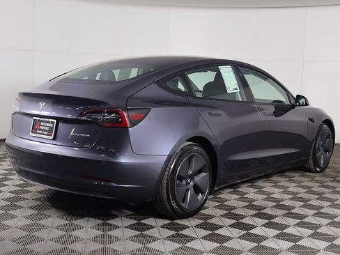 Used 2022 Tesla Model 3 Long Range image 10