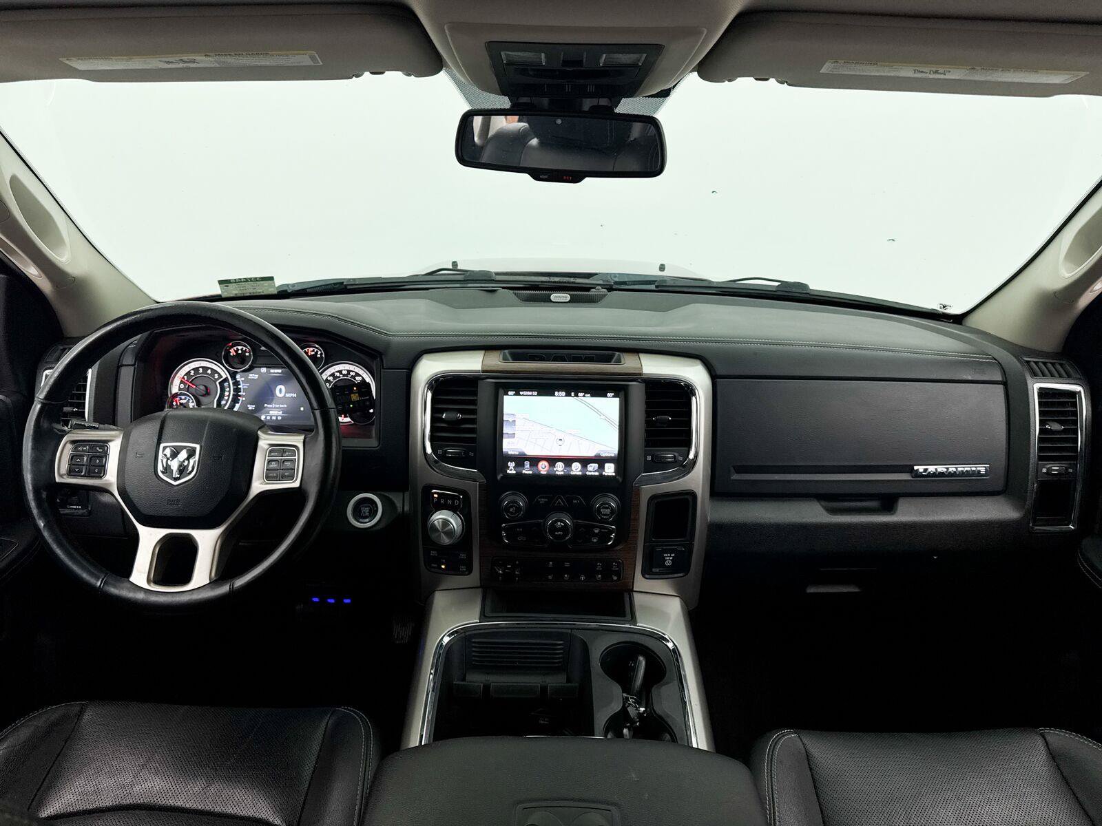 Used 2016 RAM 1500 Laramie w/ Convenience Group AWD/4WD image 24
