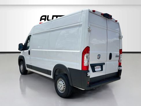 Used 2024 RAM ProMaster 1500 w/ Safety Group FWD image 5