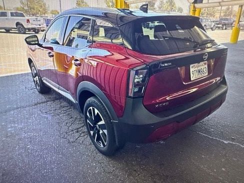 Certified 2025 Nissan Kicks SR AWD/4WD image 10
