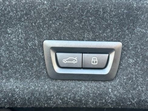 Used 2025 BMW M340i xDrive image 34