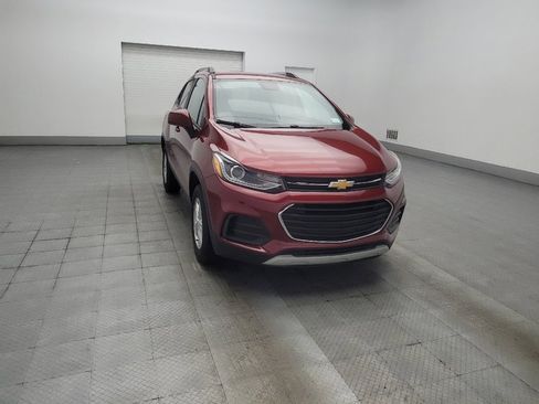 Used 2022 Chevrolet Trax LT w/ Driver Confidence Package AWD/4WD image 13