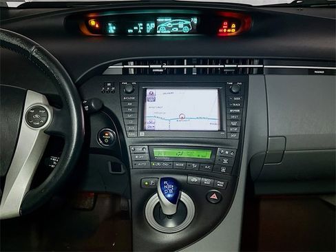 Used 2011 Toyota Prius Four image 29
