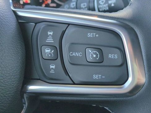 New 2026 Jeep Wrangler Unlimited Sahara AWD/4WD image 26