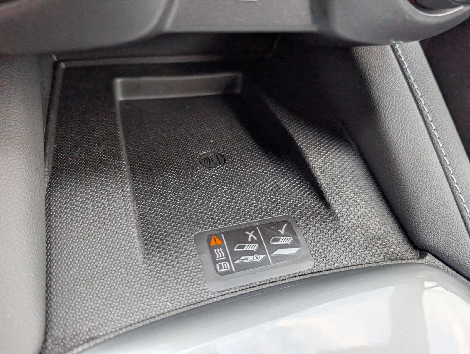 New 2026 Chevrolet Blazer LT w/ Convenience Package FWD image 20