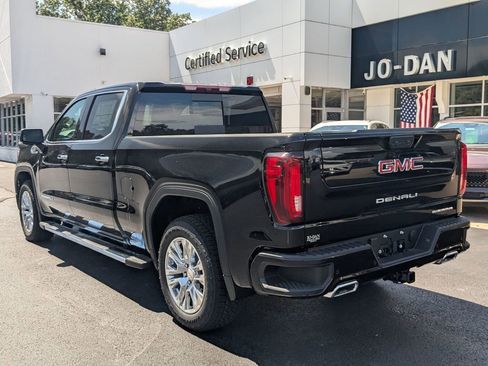 New 2026 GMC Sierra 1500 Denali AWD/4WD image 6