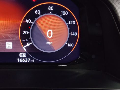 Certified 2024 Volkswagen Atlas Peak Edition SEL image 35