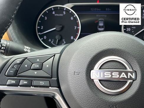 Certified 2025 Nissan Sentra SV w/ SV Premium Package FWD image 19