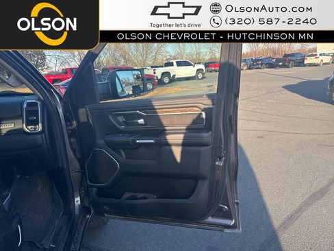 Used 2019 RAM 1500 Laramie image 35