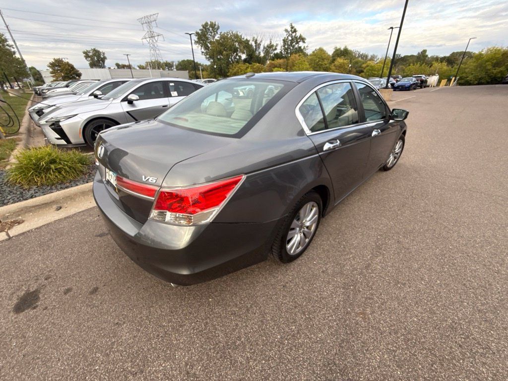 Used 2011 Honda Accord EX-L image 13