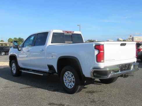 Used 2024 Chevrolet Silverado 2500 LTZ w/ LTZ Plus Package image 4