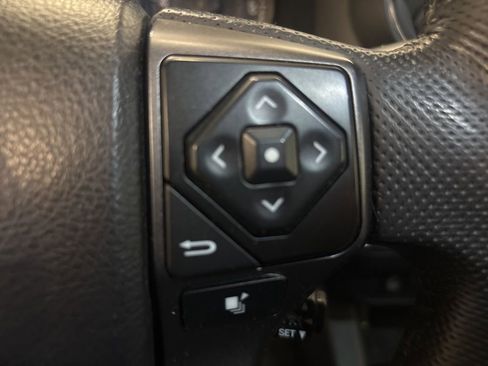 Used 2022 Toyota Tacoma TRD Sport w/ Technology Package image 20