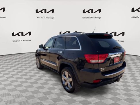 Used 2012 Jeep Grand Cherokee Overland AWD/4WD image 7