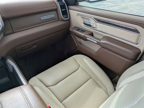 Used 2019 RAM 1500 Laramie image 21