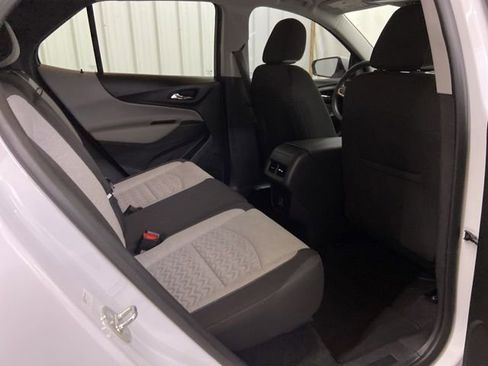 Used 2023 Chevrolet Equinox LT FWD image 18
