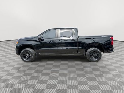 Used 2022 Chevrolet Silverado 1500 Custom Trail Boss w/ Midnight Edition image 5