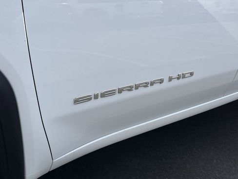 Used 2024 GMC Sierra 2500 Pro w/ Convenience Package image 32