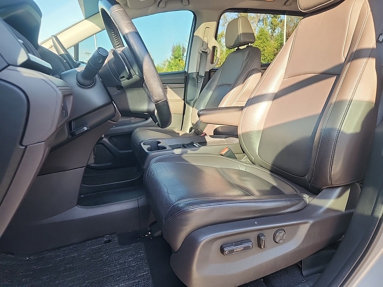 Used 2021 Honda Odyssey EX-L image 15