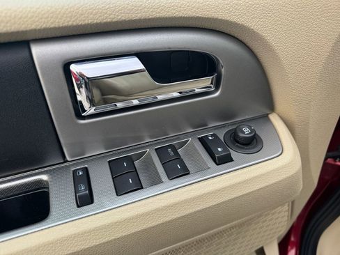 Used 2016 Ford Expedition EL XLT w/ Equipment Group 202A image 19